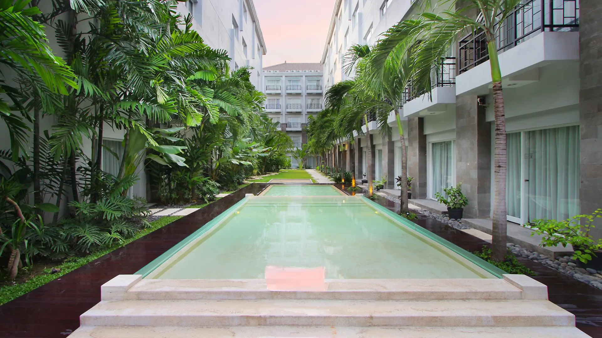 B Hotel Bali & Spa Dempassar