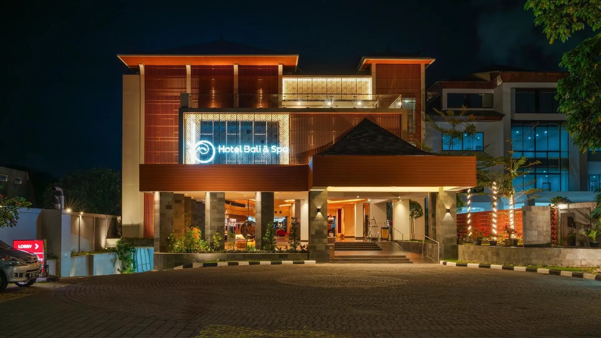 B Hotel Bali & Spa Dempassar