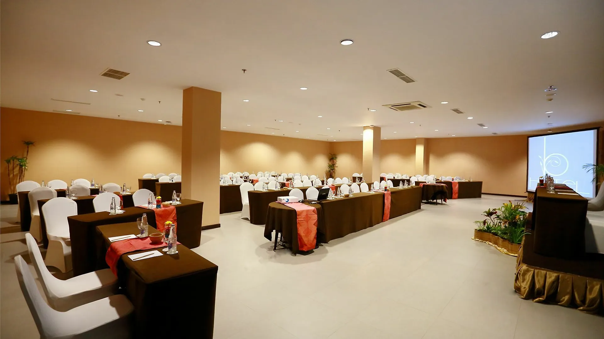 ****  B Hotel Bali & Spa Dempassar Indonésia
